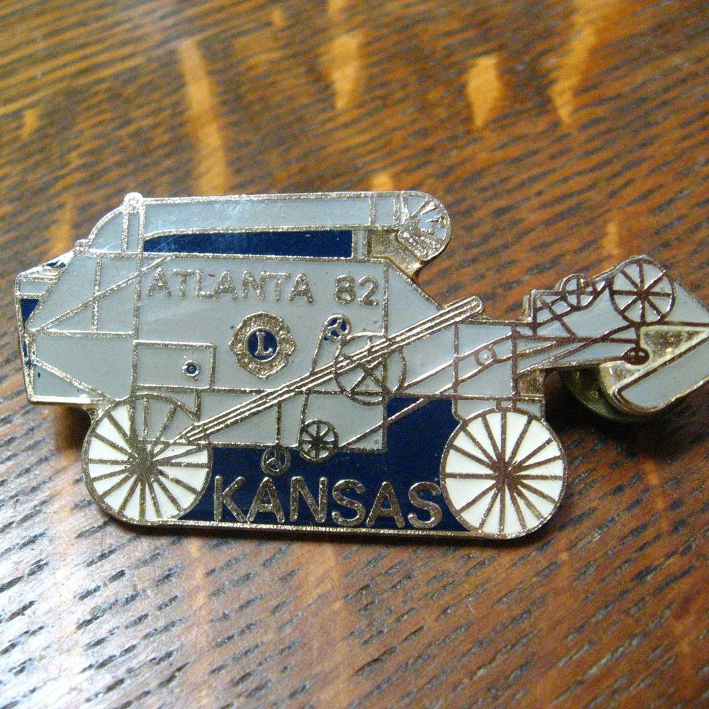 Atlanta Kansas Lions Club International Vintage Lapel Pin